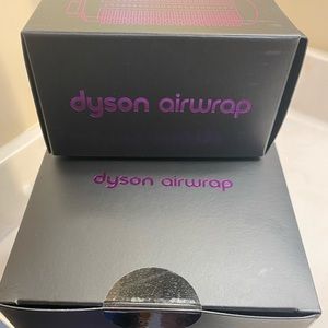 Dyson Airwrap Styler attachments ONLY plus (1) firm smoothing brush attachment.